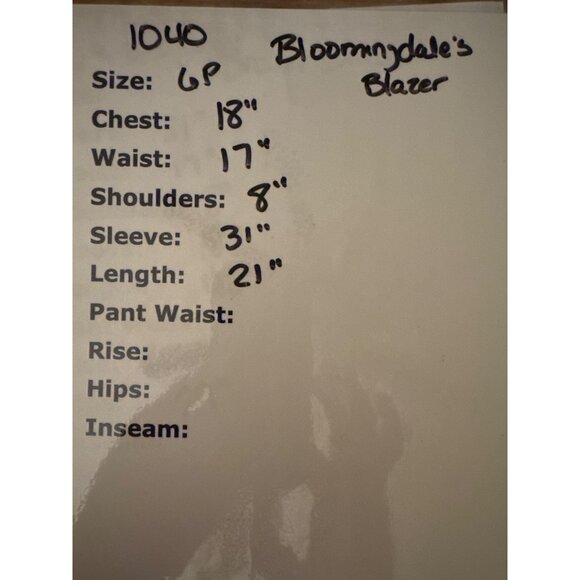 Bloomingdales Vintage Womens Blazer With Rhinestone Detail Textured Pink Fabric - Picture 9 of 9